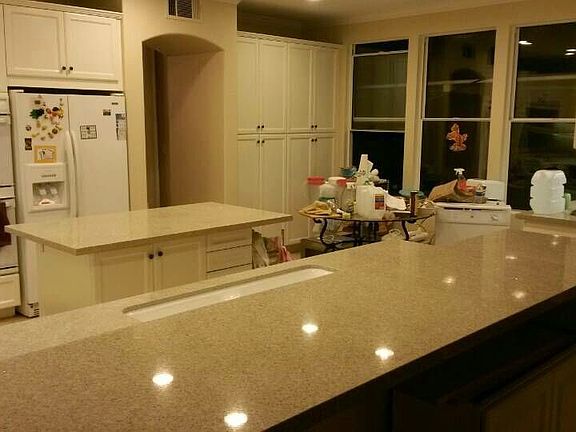 2nd image of 2535 Carlton Pl