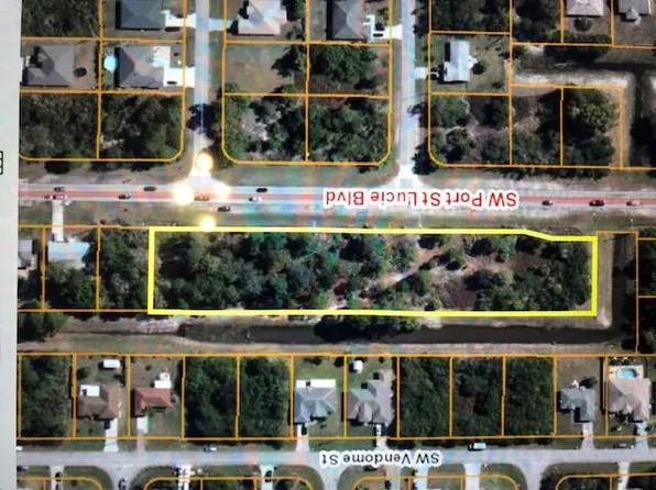 3518 SW Port St Lucie Boulevard E, Port St Lucie, FL 34953