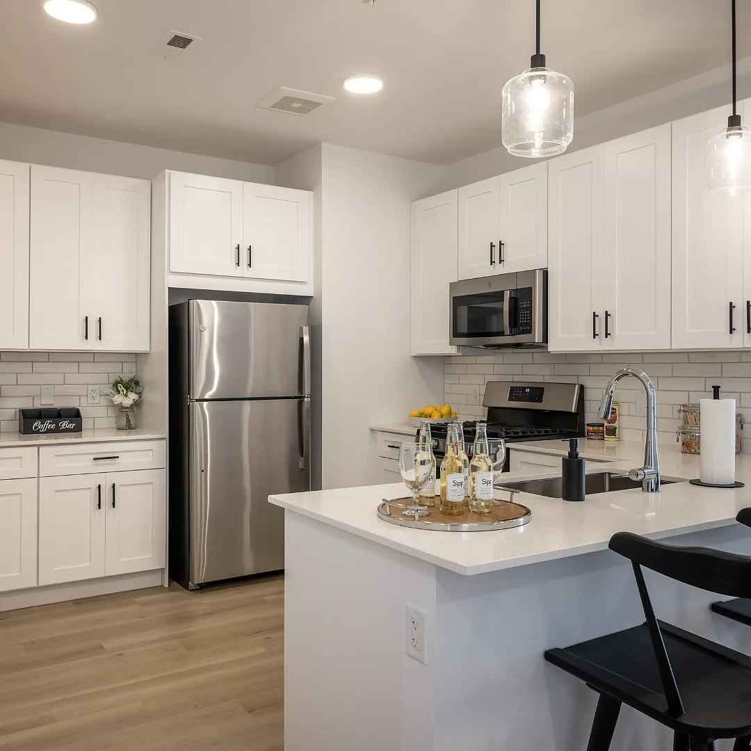 Kirby Village Apartments — Photo 2