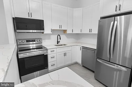 4930 W Chester Pike Photo 1