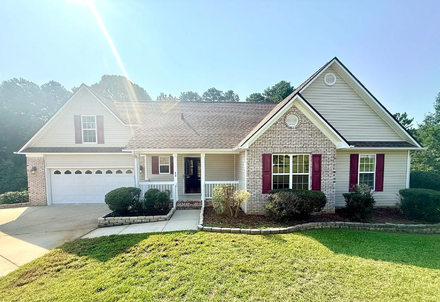 4 bed, 3.0 bath, 1844 sqft, $1,800 — Photo 1