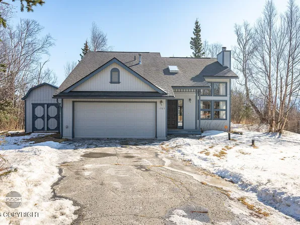 1965 N Kentucky Derby Dr, Palmer, AK 99645