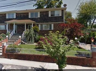 3 Lynette St, New Rochelle, NY 10801