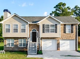 676 Togwatee Pass, Hampton, GA 30228