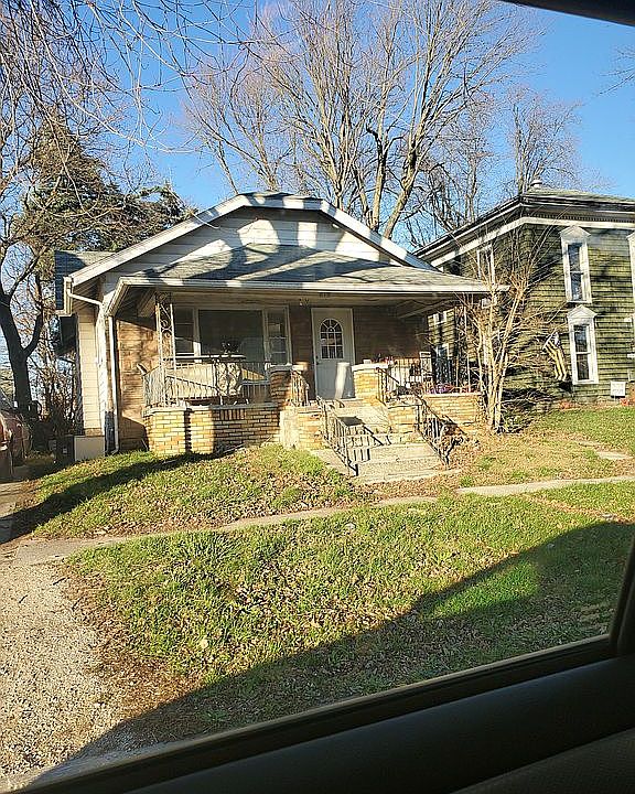 1st image of 210 E South St