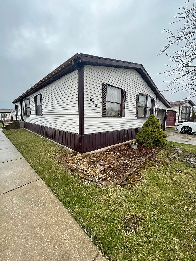 695 Ivylog Ter, Matteson, IL 60443 Zillow