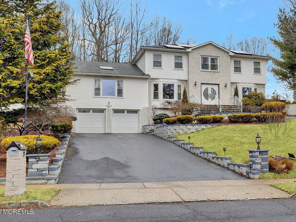 1st image of 23 Country Oaks Dr