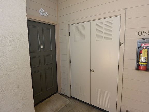 2nd image of 10550 Lakeside Dr N Unit M