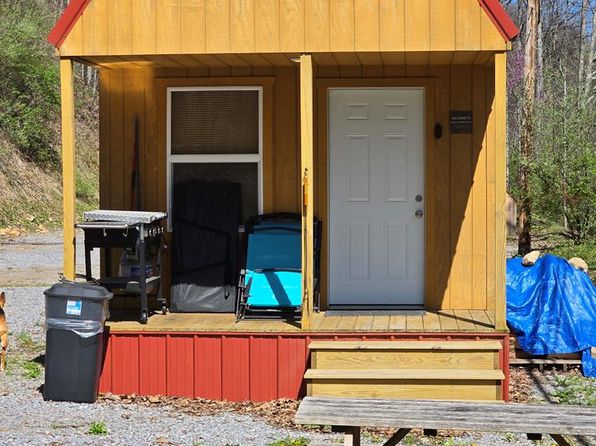 3279 Appalachian Hwy, Brenton, WV 24818