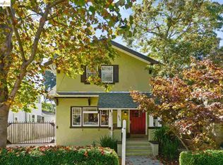 6025 Hillegass Ave, Oakland, CA 94618