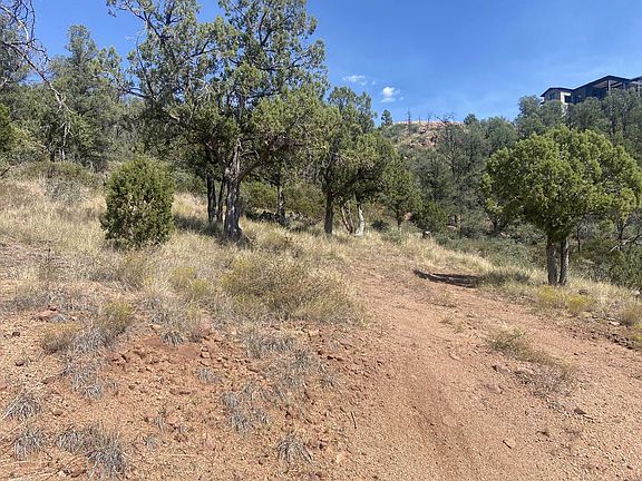 5th image of 807 N Thunder Ridge Cir