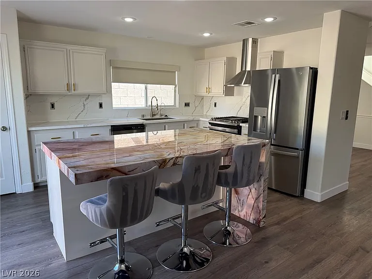 1141 Cathedral Ridge St — Photo 24