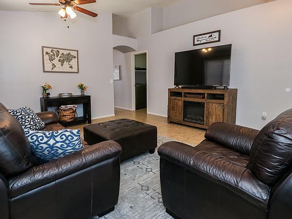 2nd image of 5955 E Chaucers Dr