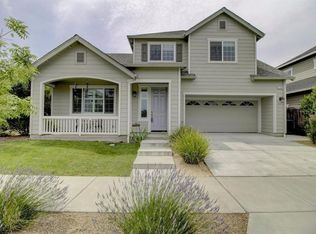 2198 Arista Ln, Santa Rosa, CA 95403