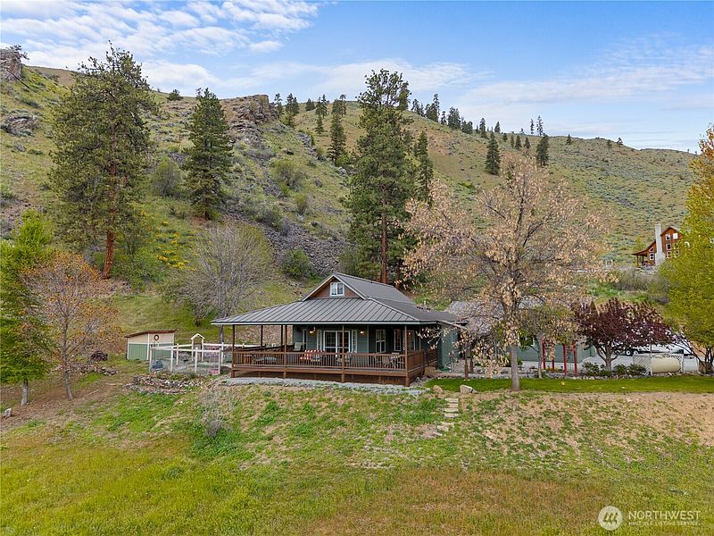 3rd image of 183 Twisp Carlton Road