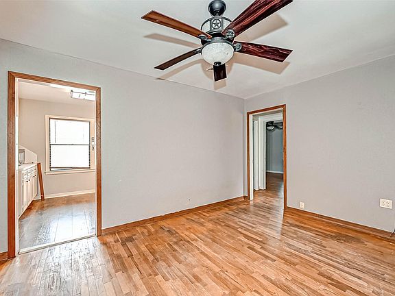 4th image of 13226 8th St