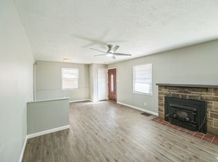205 W Crest Dr, Cincinnati, OH 45215