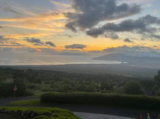 1132 Middle Rd, Kula, HI 96790