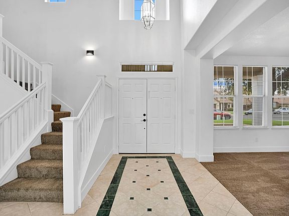 3rd image of 791 W Pebble Dr