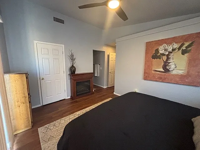 969 W Kenwood Ave #B — Photo 13
