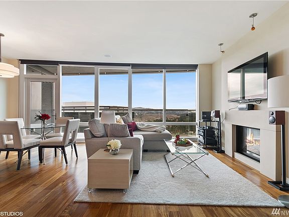 3rd image of 10700 NE 4th St Unit 3014
