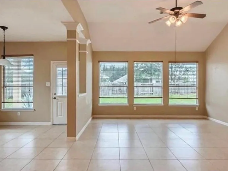 20019 Mellishaw Ct — Photo 3