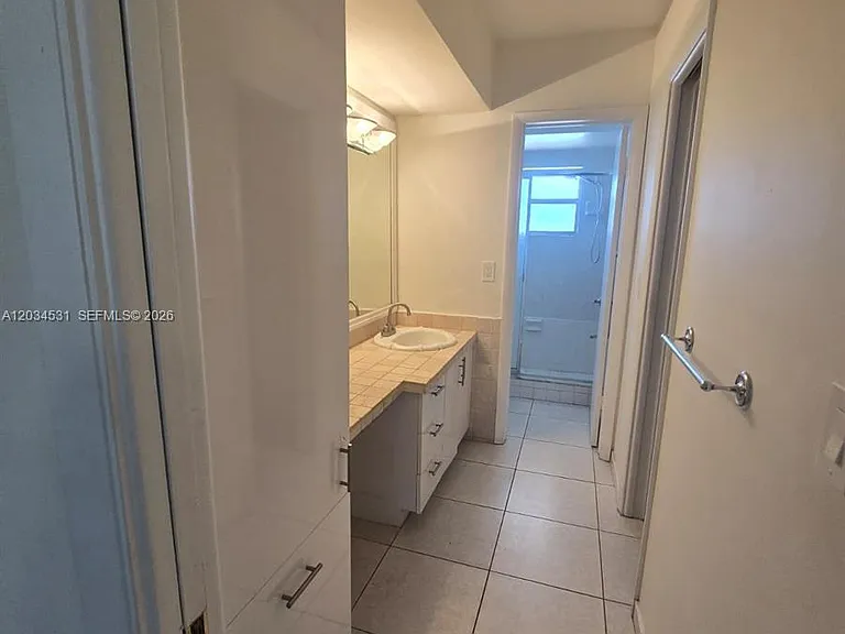 851 NE 14th Ave #414 — Photo 18