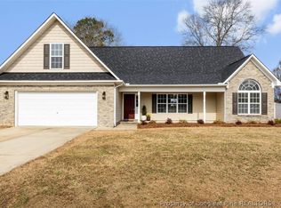 275 Seabiscuit Dr, Raeford, NC 28376