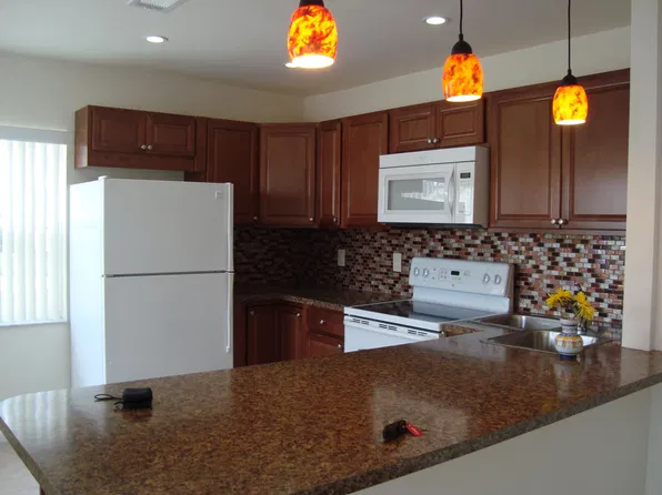 2570 Forest Run Ct, Clearwater, FL 33761