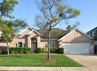 11319 Windy Creek Dr, Pearland, TX 77584
