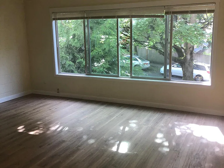 106 22nd Ave #303 — Photo 3