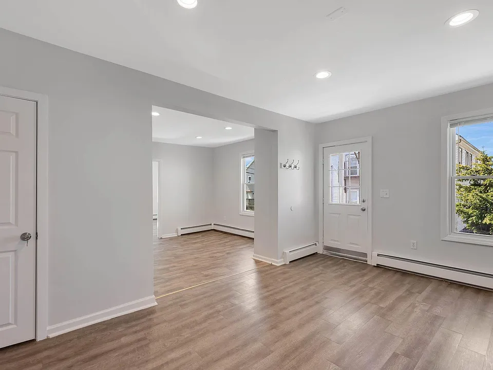 19 Maple Ave #19A