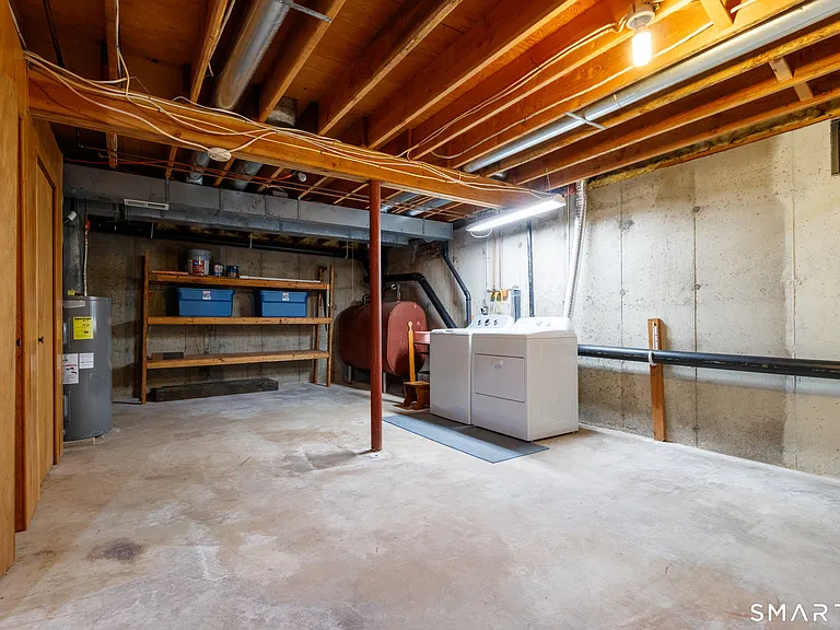 115 Brandegee Ln — Photo 24