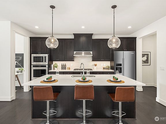4th image of 21443 SE 6th (Homesite 30) Place