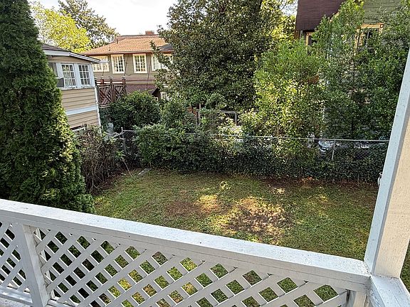 3rd image of 4118 Alabama Ave