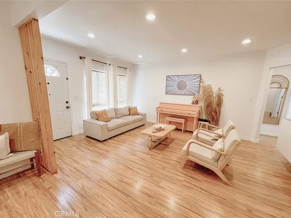219 N Date Ave, Rialto, CA 92376