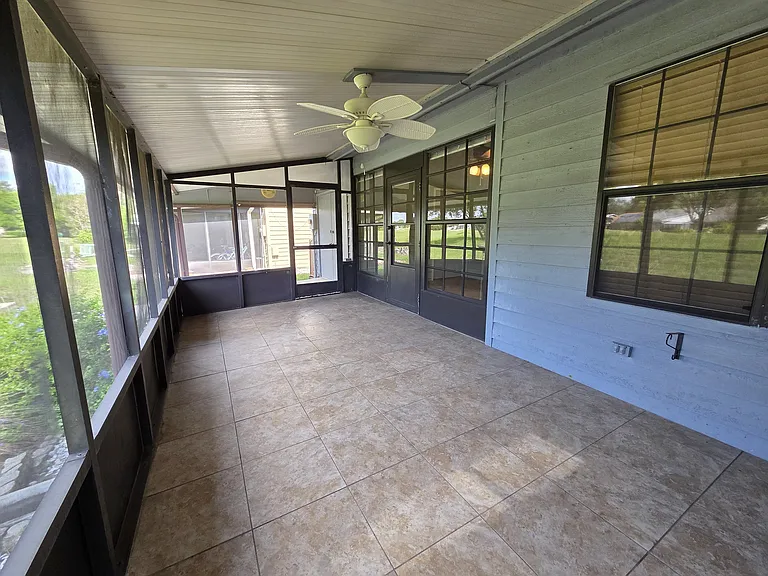 Great space to enjoy your morning coffee.