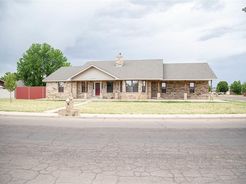 1st image of 2312 Fred Daugherty Dr