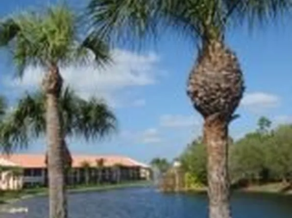 6740 Beach Resort Dr APT 13, Naples, FL 34114