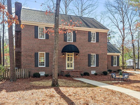 5th image of 113 Edinborough Court