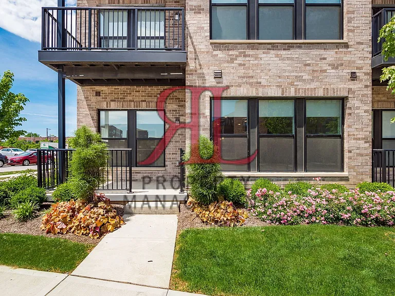 751 N 6th St #103 — Photo 6