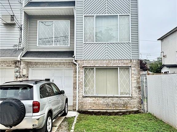 2nd image of 28 Smith St