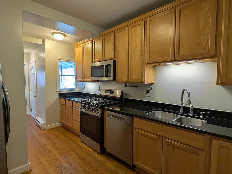 3302 Kensington Ave #3302 — Photo 7