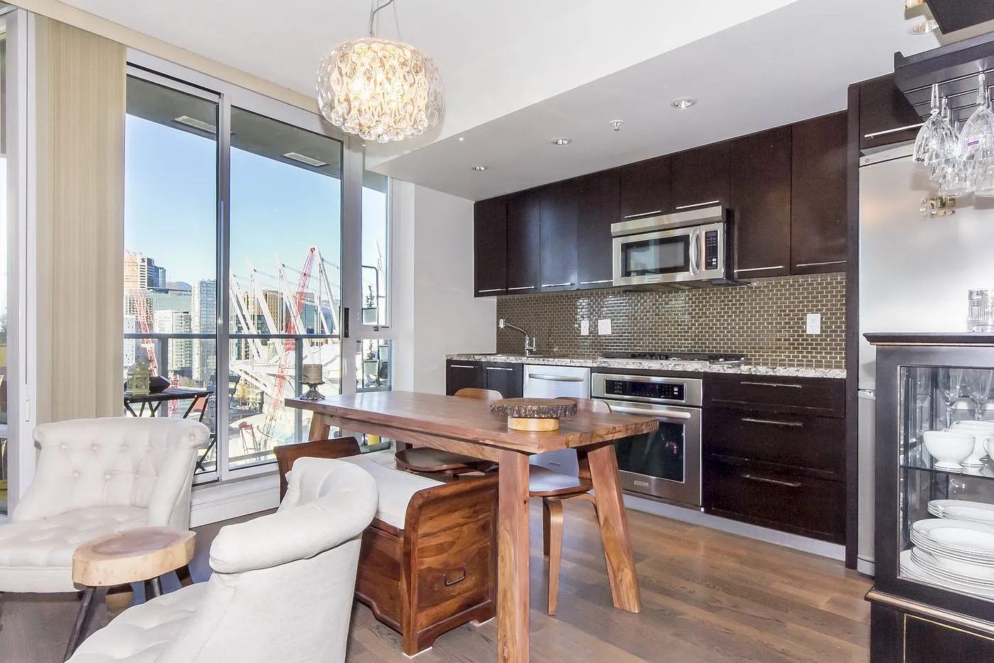 918 Cooperage Way Vancouver — Photo 3