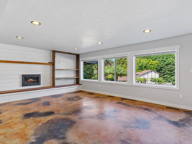 1708 Yelm Hwy SE — Photo 39