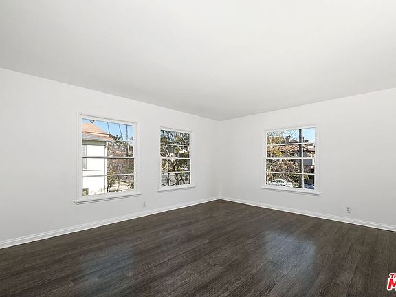 4th image of 1014 6th St APT C