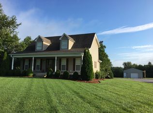 3960 Sandy Springs Rd, Springfield, TN 37172