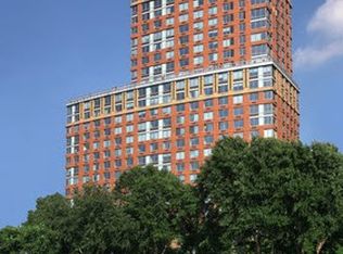 22 River Ter APT 2D, New York, NY 10282