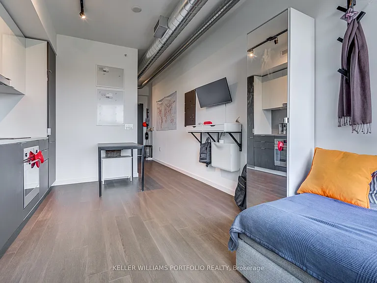 170 Bayview Ave #514 — Photo 17