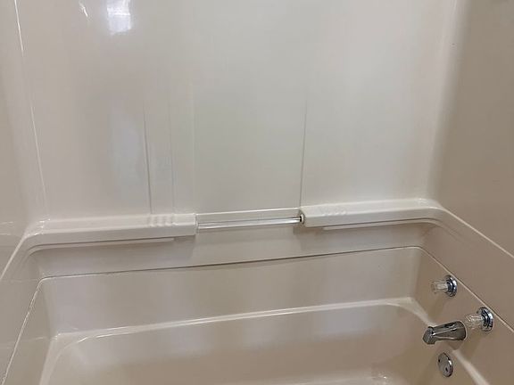 2nd image of 803 Cranberry St #785d39a5e